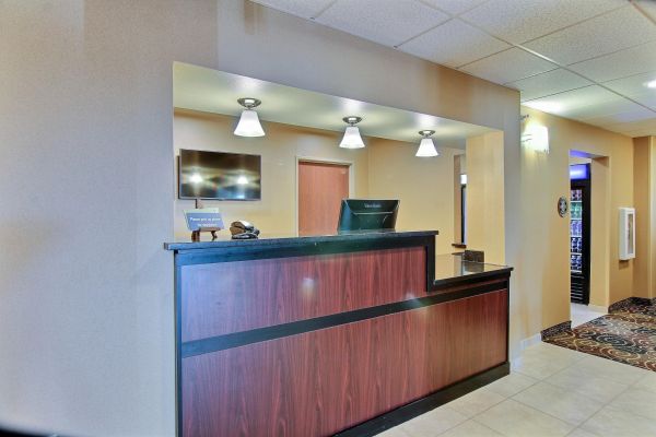 Cobblestone Hotel of Beulah ND